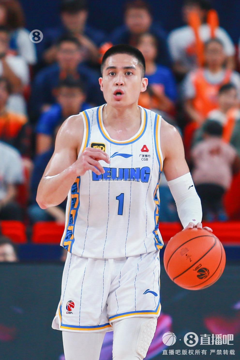 第四節(jié)先生！陳盈駿9中3得11分2板9助&11分全部為第四節(jié)所得！